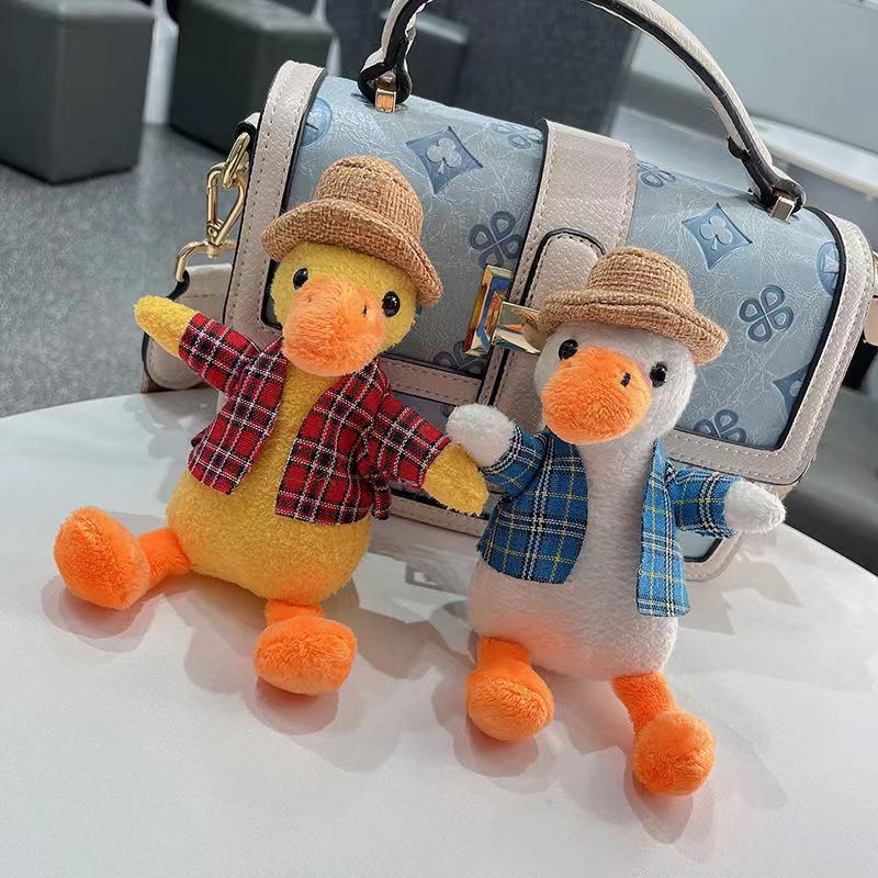 15cm Cute Duck Plush Keychain  - огляд і ціна Car Accessories Girl