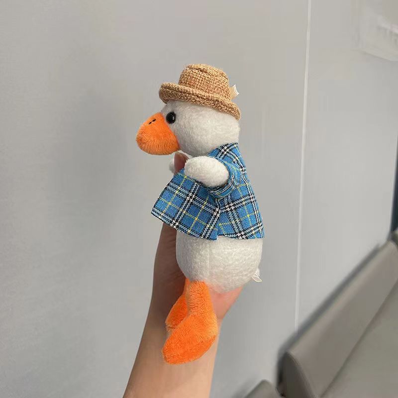 15cm Cute Duck Plush Keychain  - огляд і ціна Car Accessories Girl